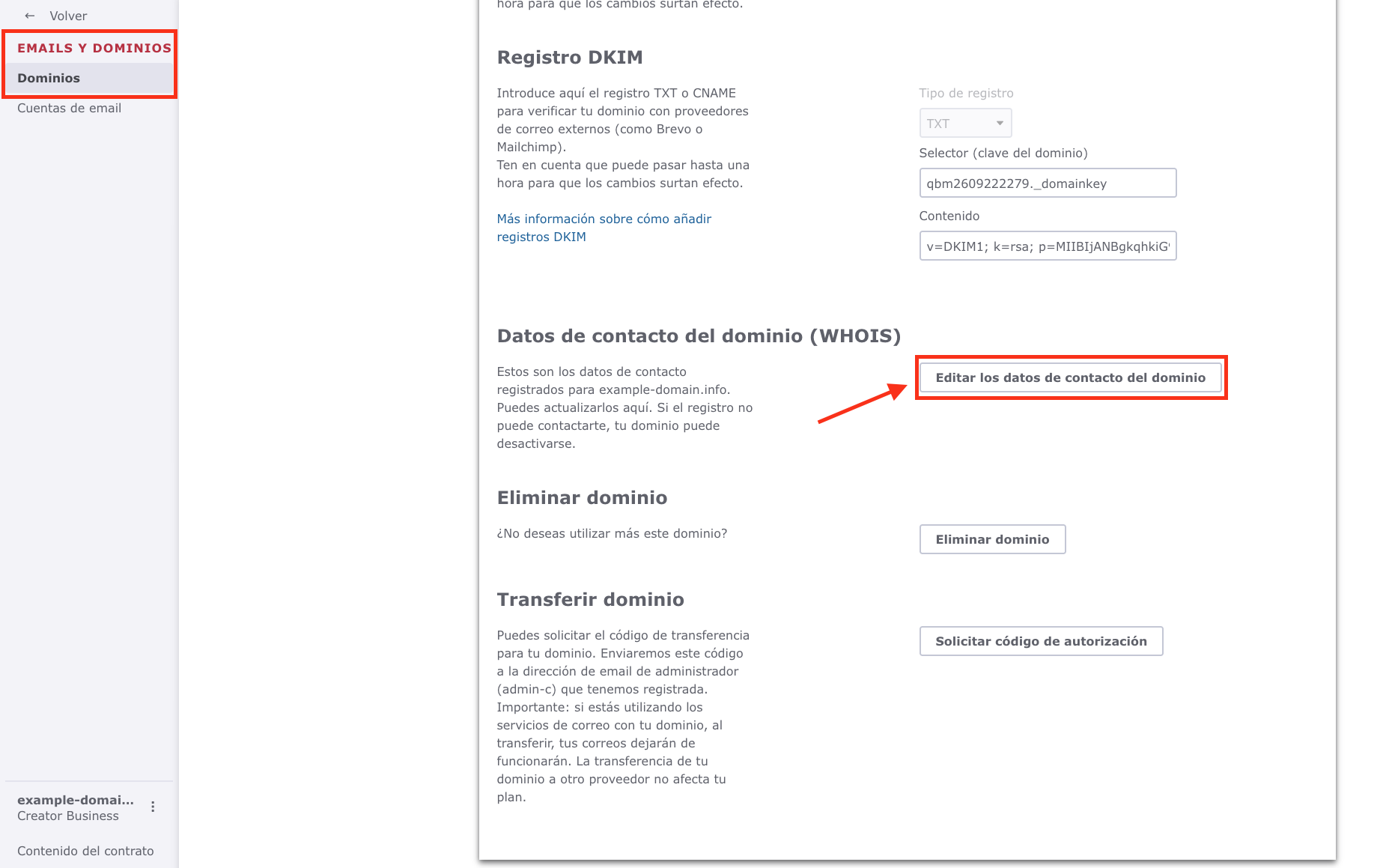 Ajustes del dominio en el editor de Jimdo Creator. En la sección Datos del titular del dominio (WHOIS) está resaltado el botón Editar datos del titular del dominio.